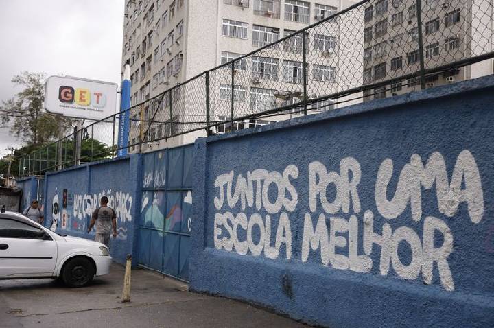 Metade dos envolvidos com tráfico de drogas não chega ao ensino médio