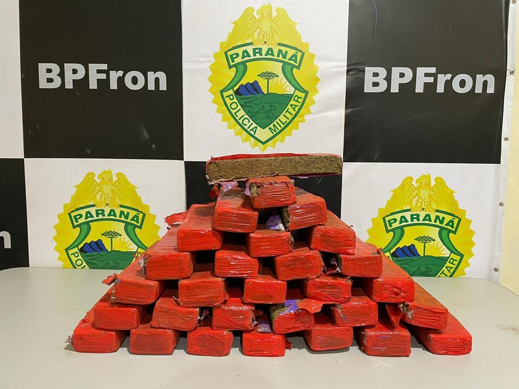 Equipe do BPfron realiza perseguição em Operação Horus após entativa de abordagem a veículo suspeito, em Guaira-PR