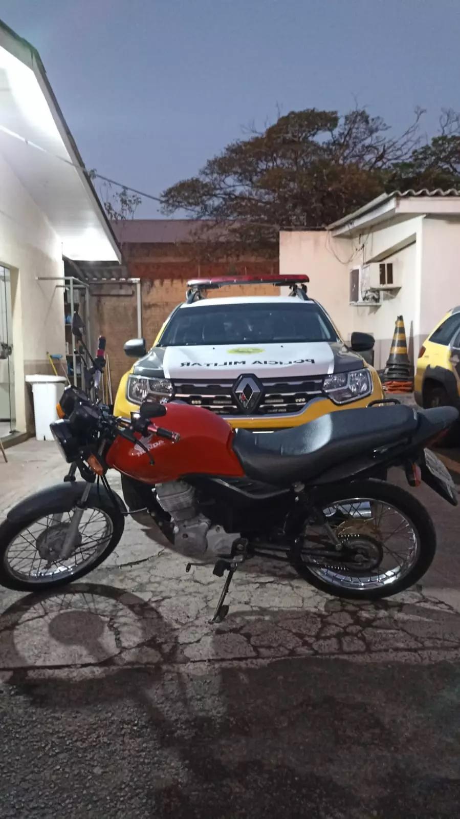 Motocicleta é apreendida com mais de R$ 101 mil em multas no PR
