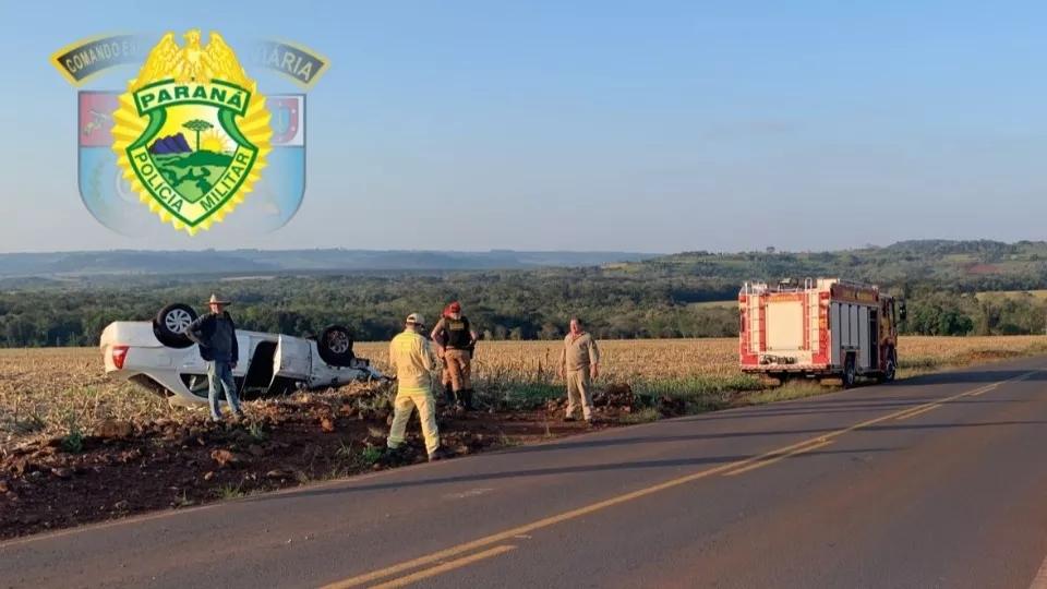 Mulheres ficam feridas em capotamento na PR 488 em Santa Helena