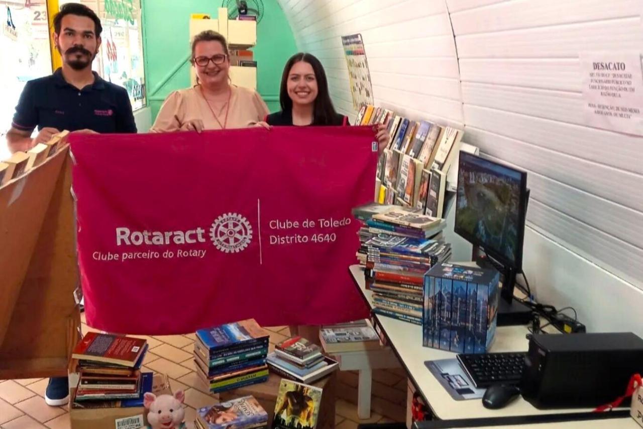 Acervo da Estação da Leitura é reforçado com a doação de 212 livros