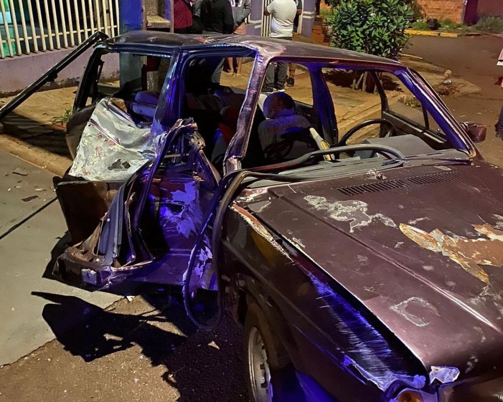 Acidente resulta em adolescente de 17 anos gravemente ferida em Toledo