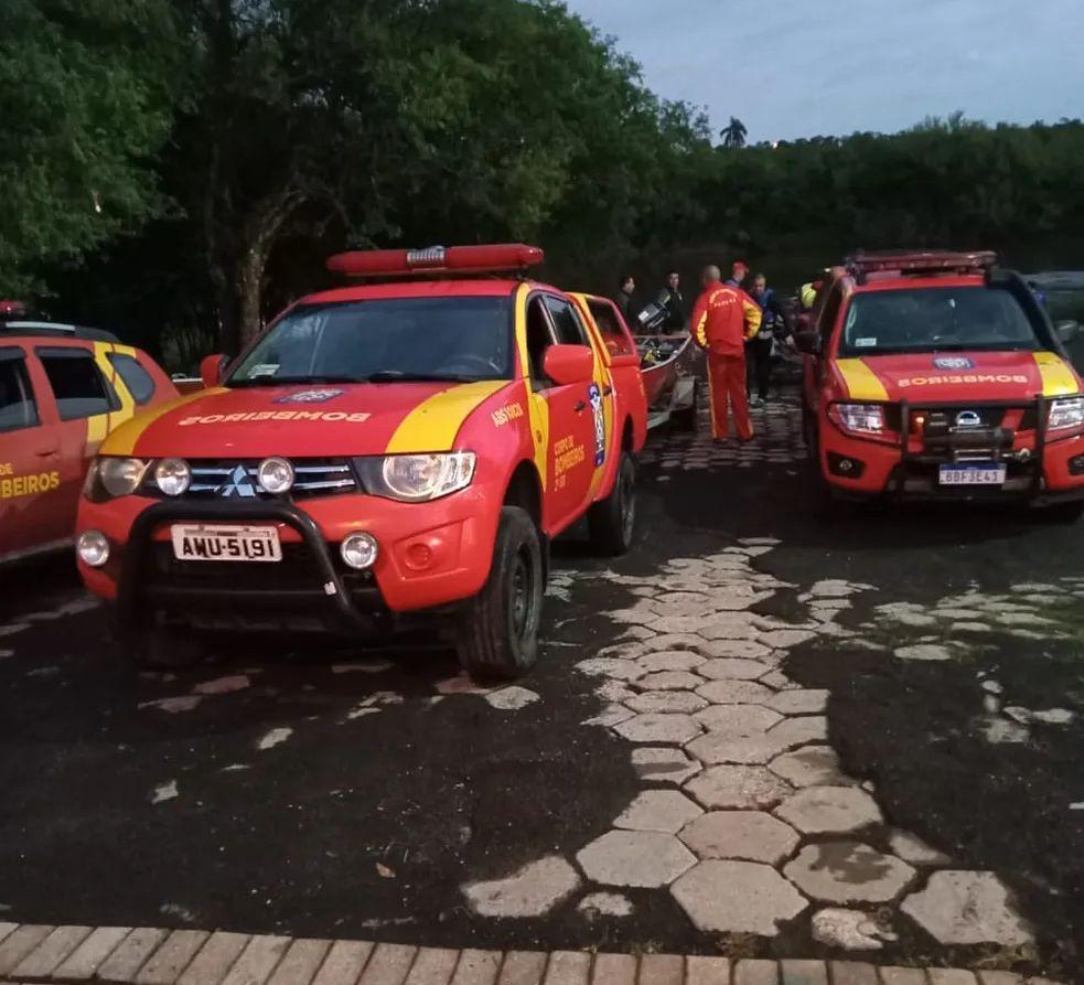 Bombeiros encontram corpo de adolescente no Rio Iguaçu