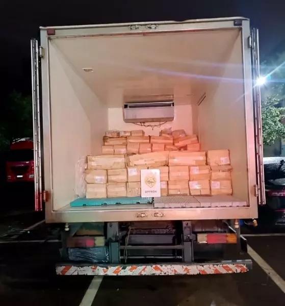 Foz – Mais de duas toneladas de camarão contrabandeado são apreendidas