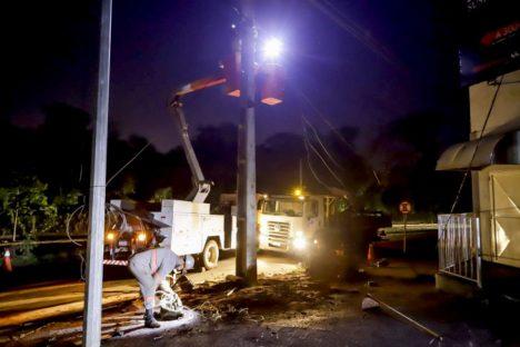 Pancadas de chuvas com raios e rajadas de ventos estão previstas para esta noite