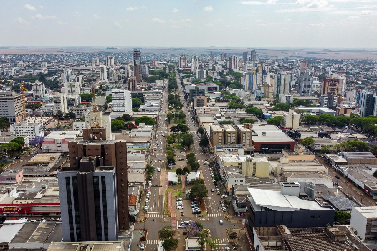 335 cidades do Paraná tiveram saldo positivo de emprego em 2023, aponta Caged