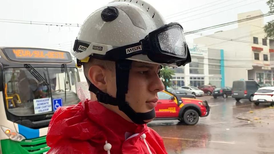 Cadeirinha salva criança de acidente com ônibus público em Cascavel