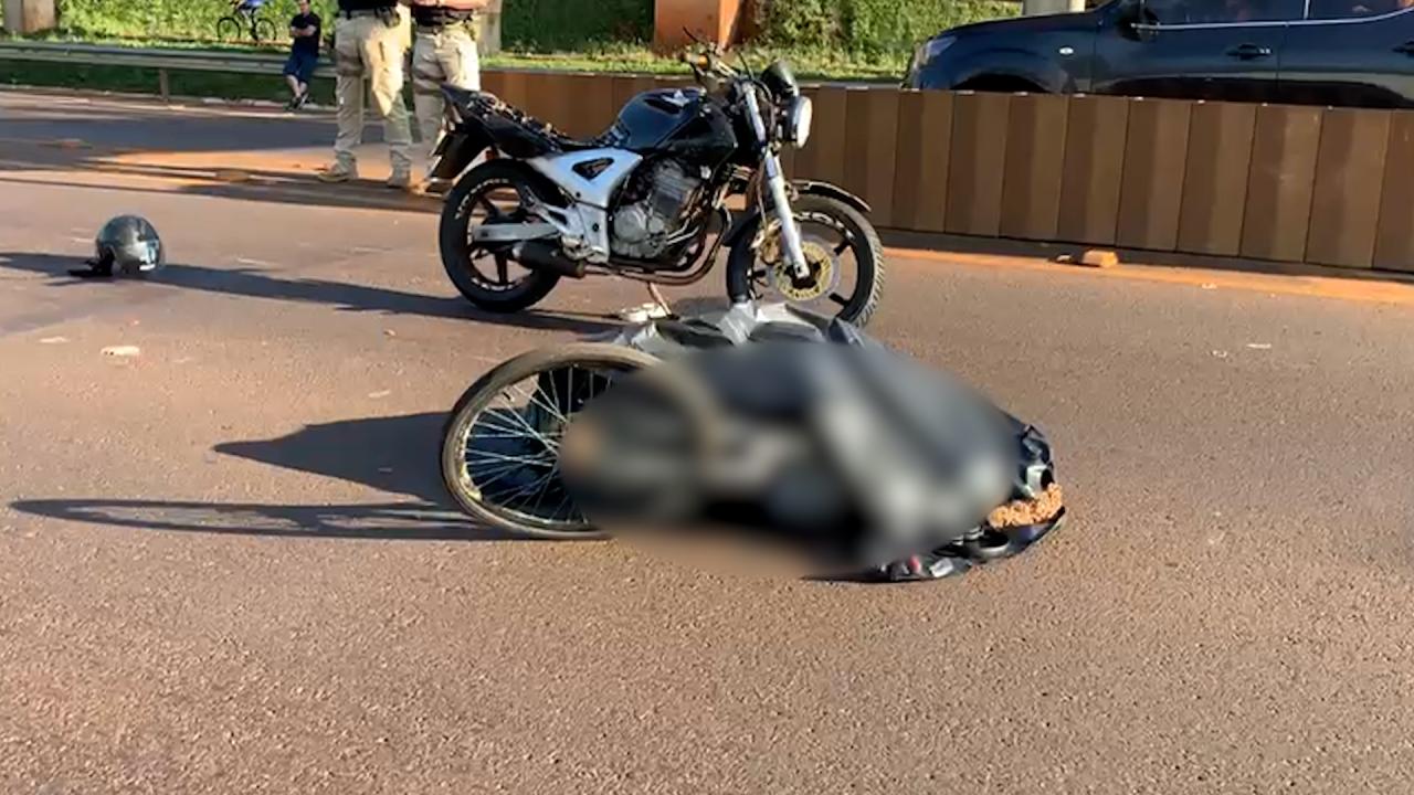 Ciclista morre em grave acidente na BR 277, no Trevo Cataratas