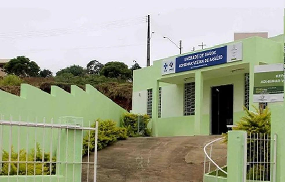 Médico leva marteladas de jovem em unidade de saúde no PR, diz polícia