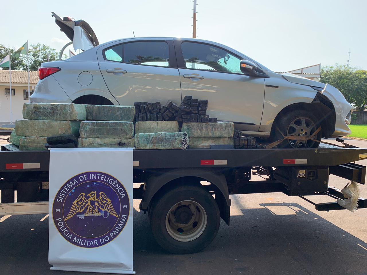 PRF e PM apreendem quase 400 kg de maconha em Toledo