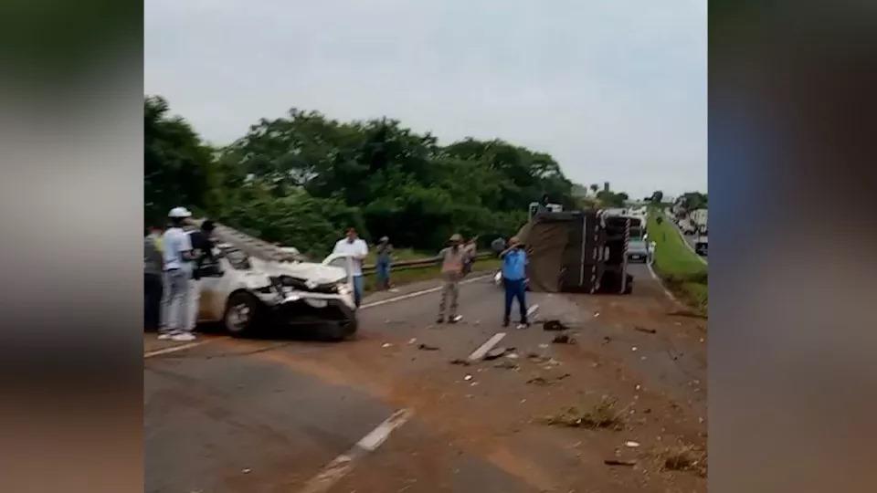 Grave acidente no interior do PR deixa uma pessoa morta e três feridas