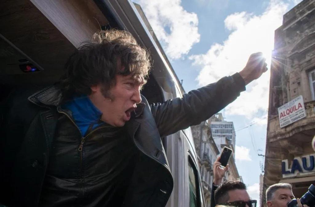 Javier Milei é eleito presidente da Argentina