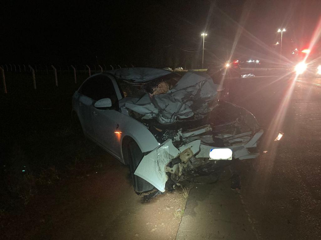 Pela contramão da rodovia PR 486, jovens morrem ao bater de frente com carro