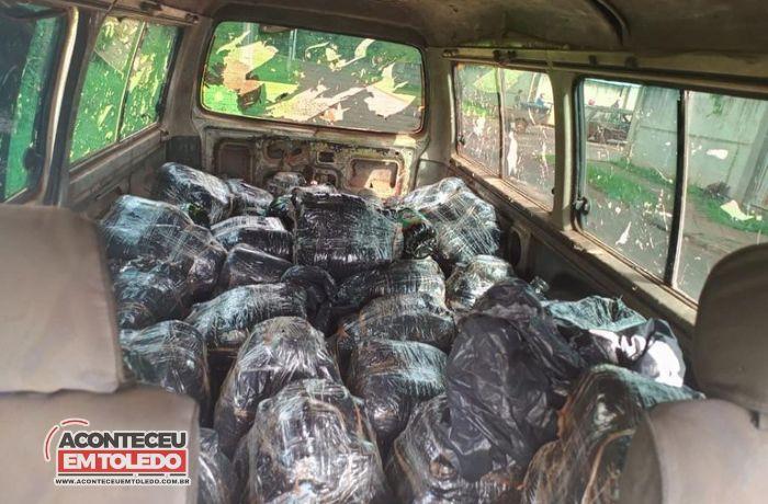 PF apreende veículo com 600 litros de azeite adulterado no PR