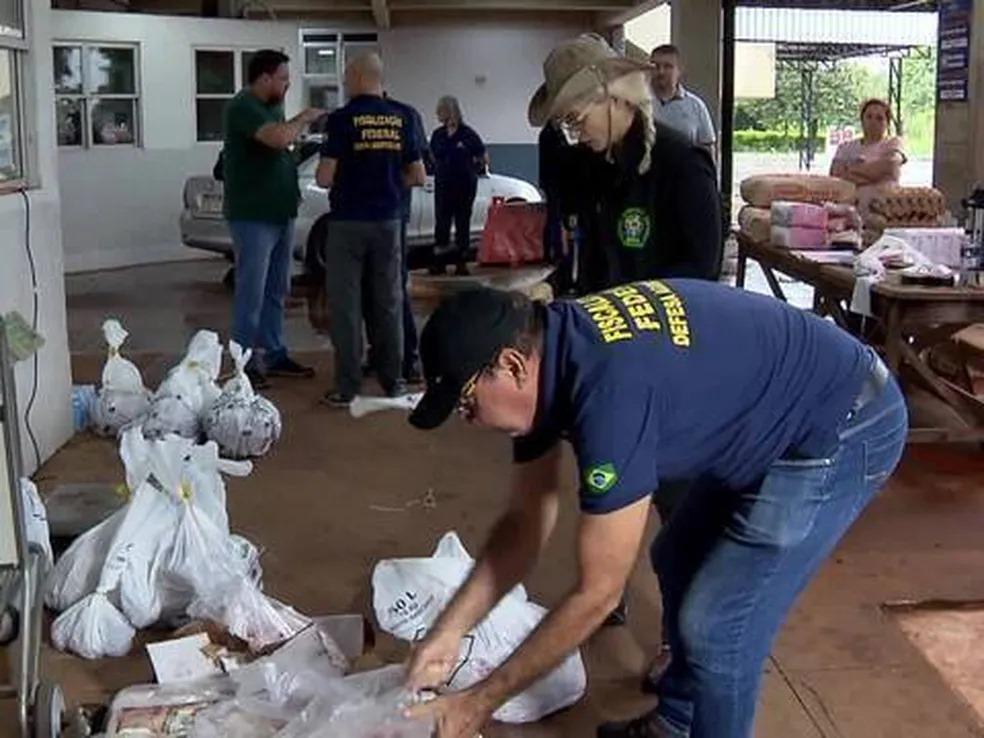Polícia Federal apreende produtos agropecuários contrabandeados no sudoeste do Paraná