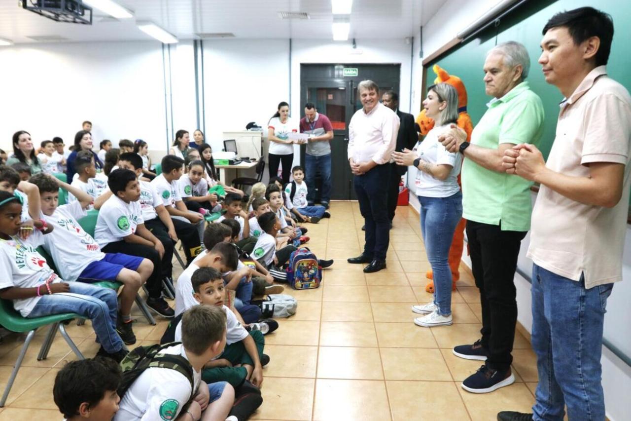Última turma do ano forma aproximadamente 250 veterinários mirins