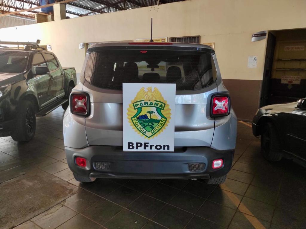 BPFRON, BPEC e 19ºBPM capturam menor e recuperam veículo roubado após perseguição e colisão em supermercado de Guaira-PR