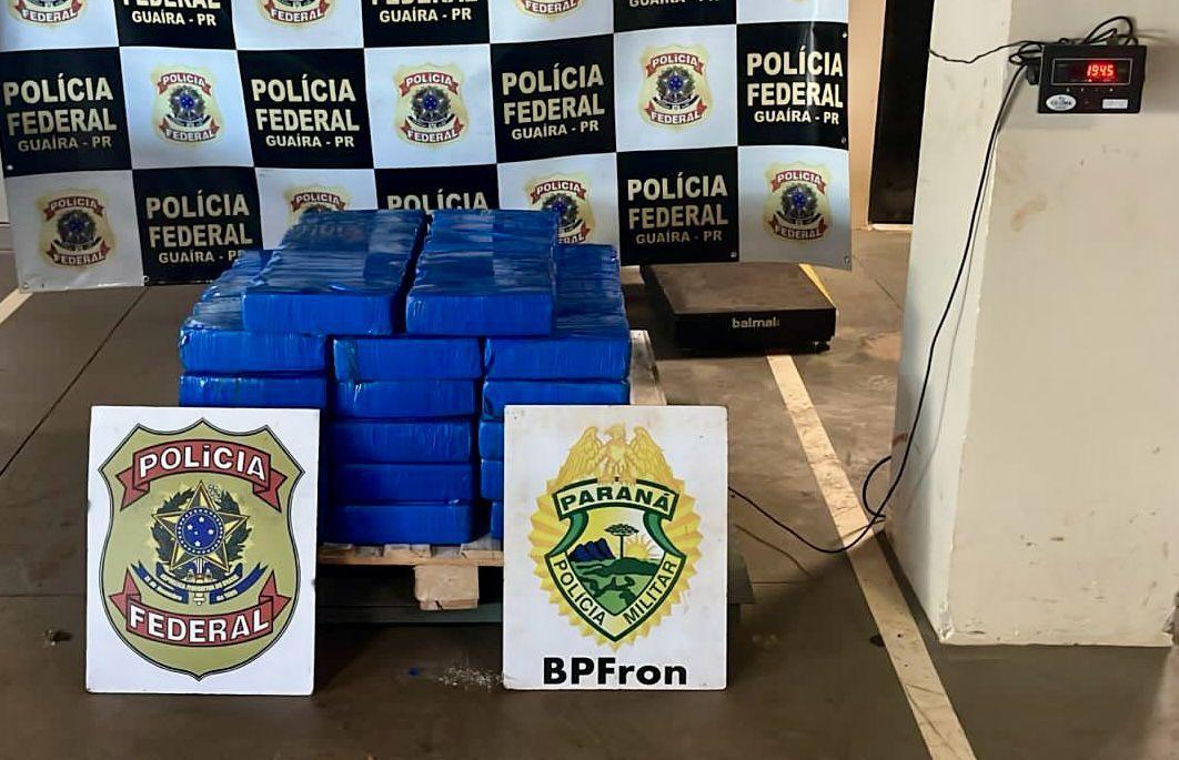 BPFRON e Polícia Federal apreendem embarcação carregada com drogas em Guaíra-PR