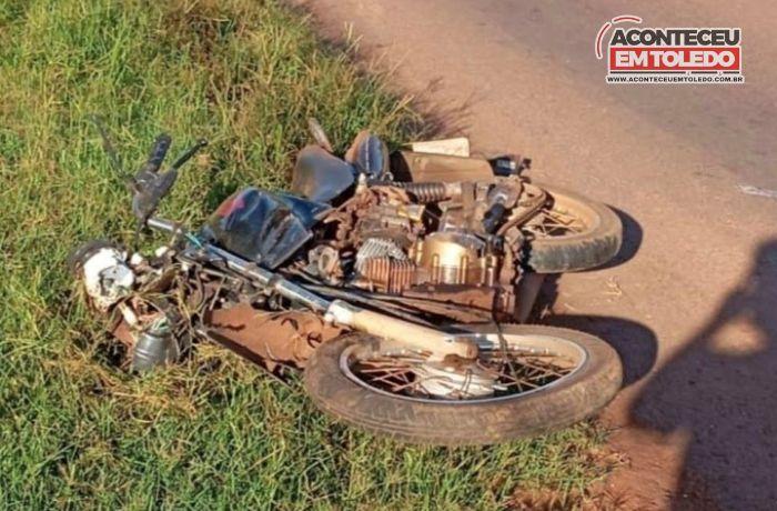 Colisão frontal com vítima fatal, é registra na PR-364; Acidente envolvendo moto e ônibus