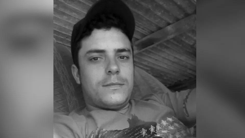 Esposa encontra corpo de homem que desapareceu em rio no Paraná