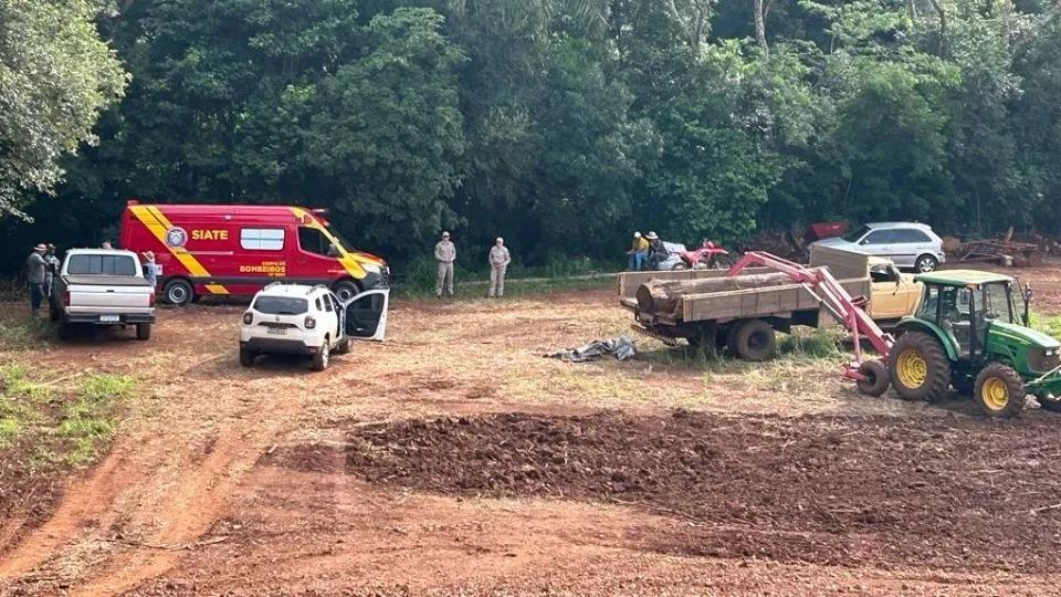 Homem morre ao ser atingido por tora de madeira no interior do PR