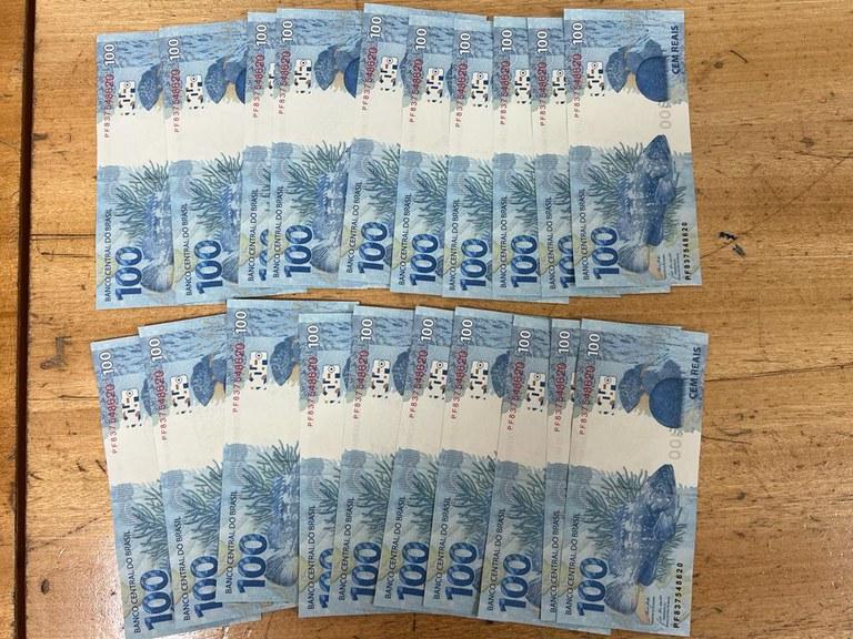 PF prende em flagrante destinatário de cédulas falsas