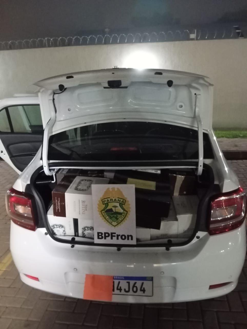 BPFRON apreende bebidas estrangeiras veículo em Santa Tereza do Oeste-PR