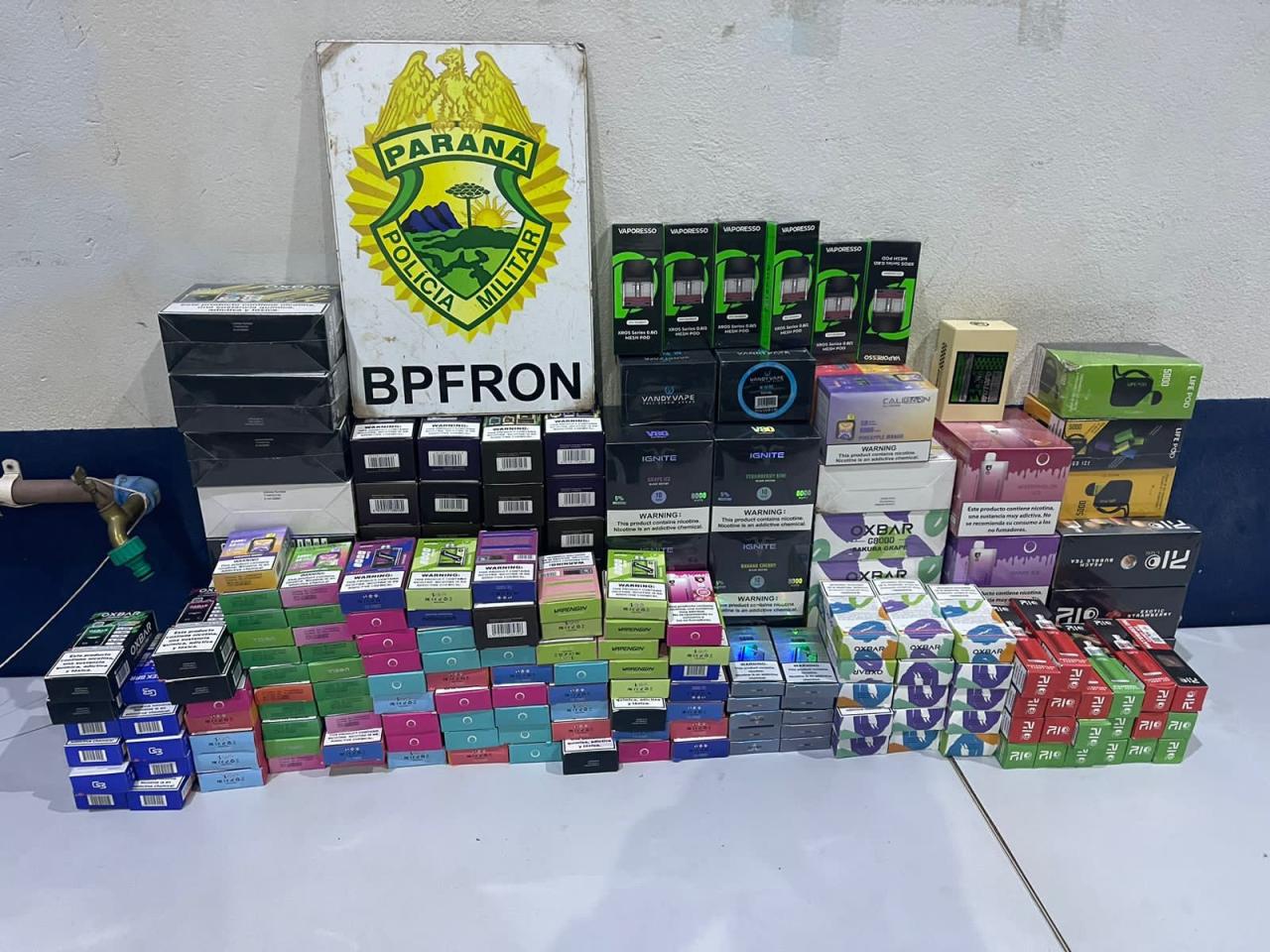 BPFRON apreende produtos contrabandeados em ônibus na cidade de Céu Azul-PR