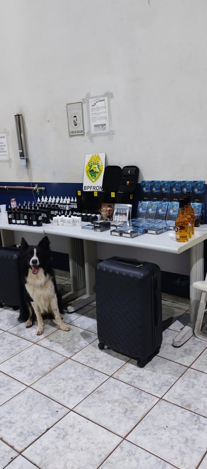 BPFRON apreende produtos estrangeiros em ônibus na cidade Cascavel-PR