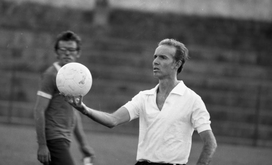 Morre o ex-jogador e ex-técnico da saleção Brasileira,  Zagallo; Com a camisa do Brasil ele foi tetracampeão mundial