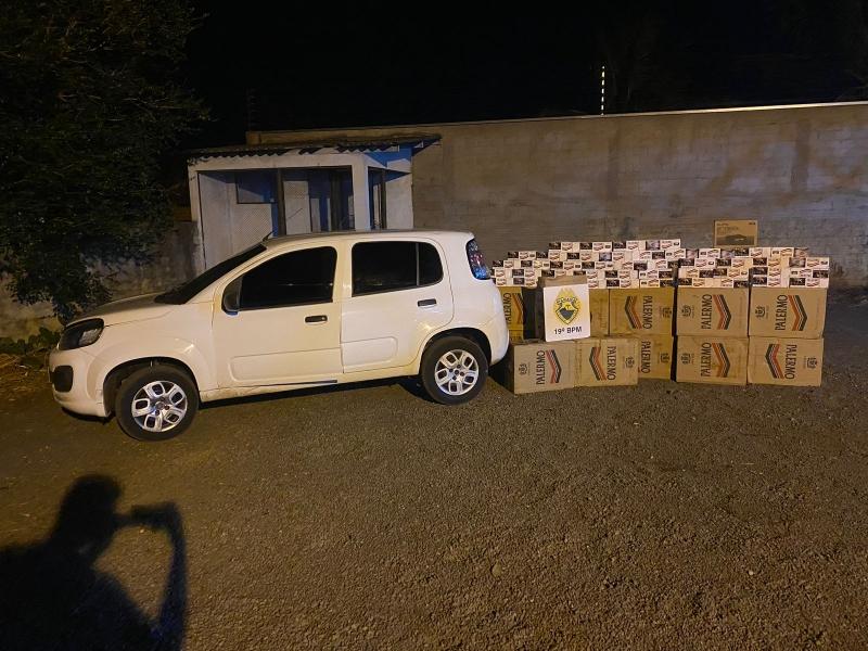 Na região: PM prende homem com carro carregado de cigarros, na noite desta quarta-feira