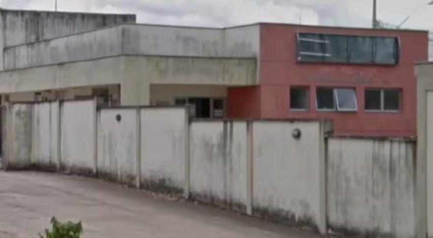 Achado macabro: corpo de mulher é encontrado com as mãos amarradas e com um capuz na cabeça