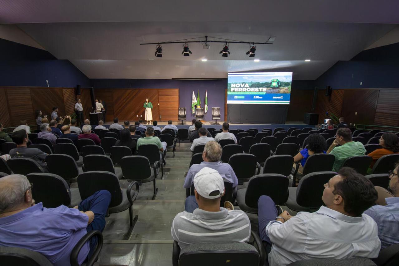 Lideranças toledanas discutem a Nova Ferroeste e viabilidade de terminal em Toledo