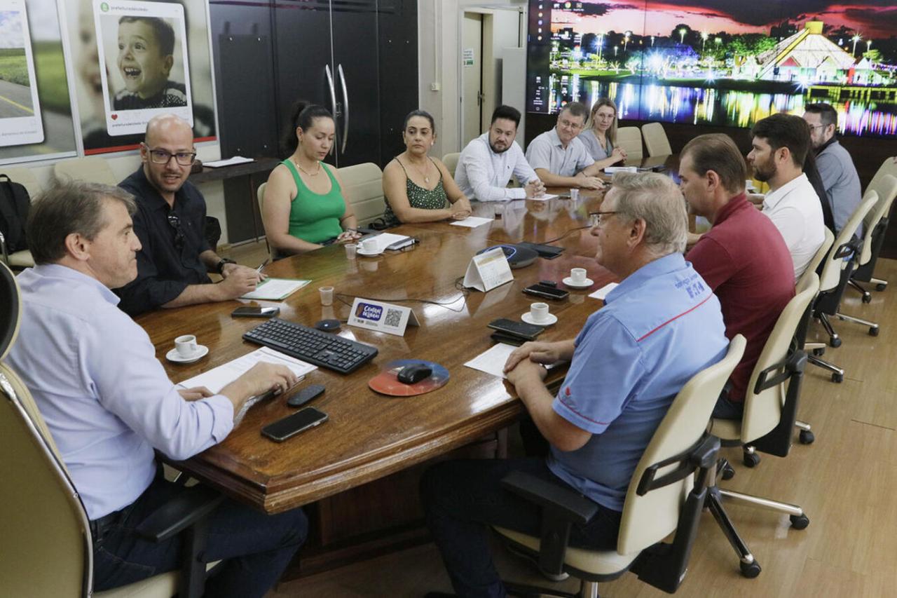 Prefeitura de Toledo e ACIT realizaram reunião trimestral na quinta