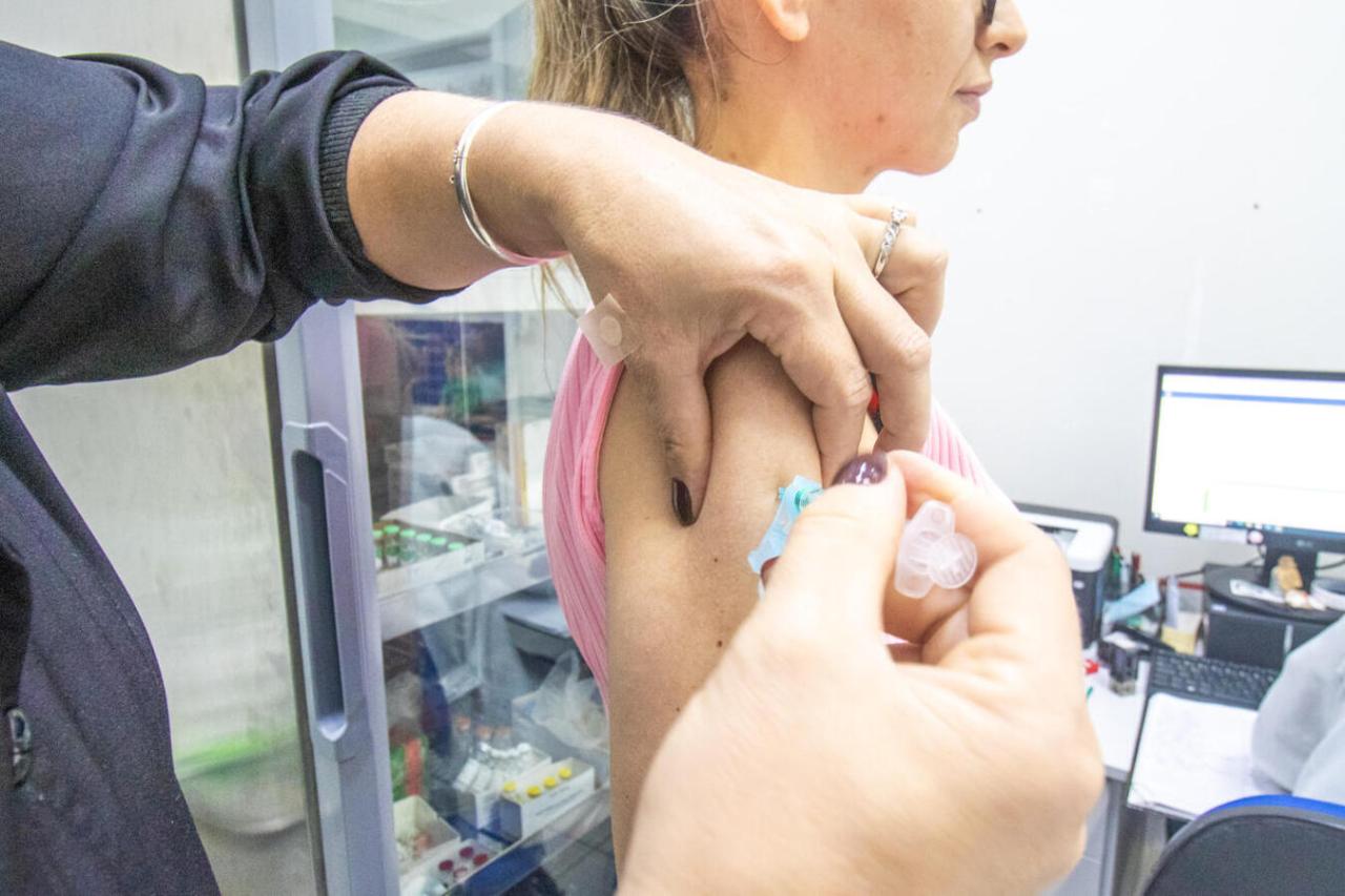 Toledo aplica 2.056 doses em “Dia D” de campanha de multivacinação