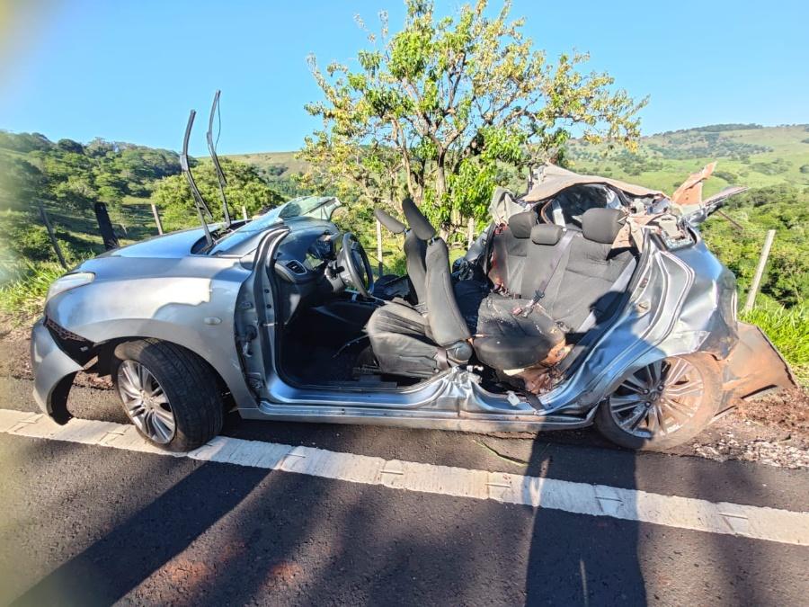 Atletas de Vôlei de Toledo sofrem grave acidente na PR-317 e um morre