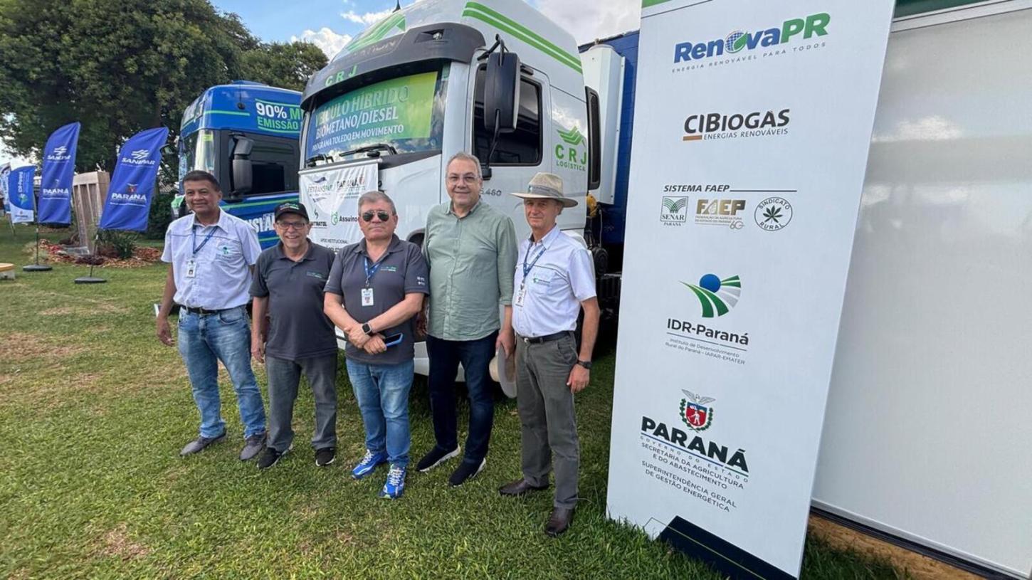  Prefeito de Toledo conhece programa Paraná Conectado