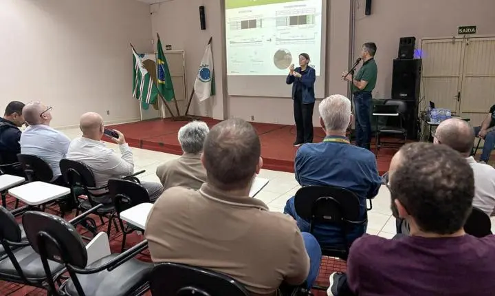Comunidade participa de audiências públicas sobre reurbanização e ponte estaiada 