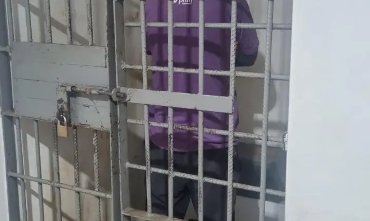 Homem é preso em Toledo após descumprir medida protetiva e ser encontrado com estilete
