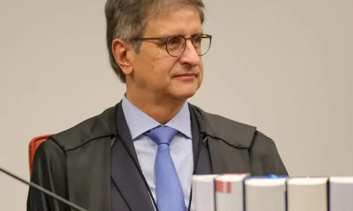 PGR dá parecer contra pedido de acesso a registro de Vorcaro no Senado